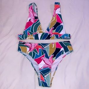 SHEIN Floral Print Bikini